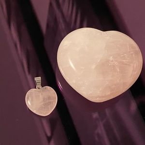 Rose quartz pendant
